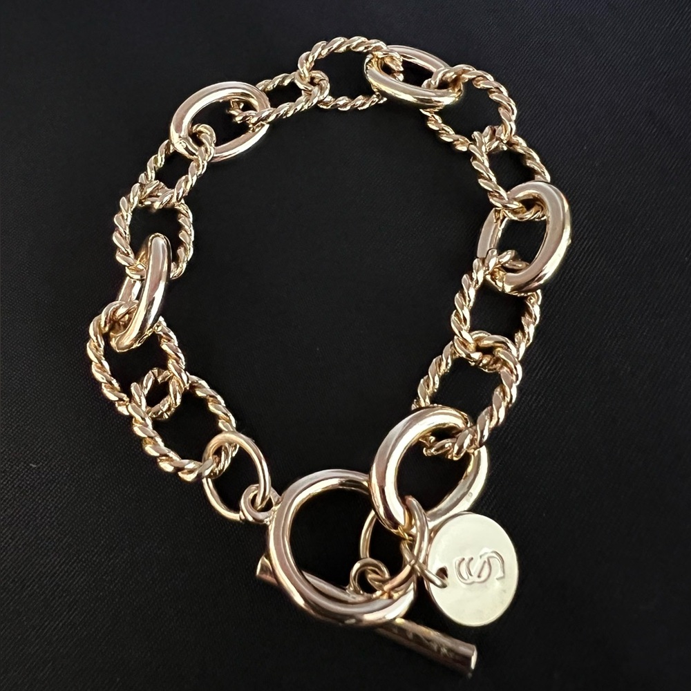 Toggle Closure, Gold Plated, Link Bracelet. Styled To Dress Up-Dress Down.NWOT